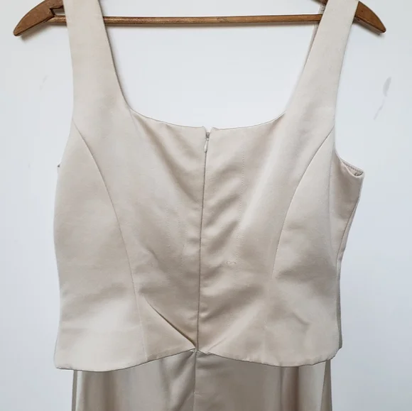 Creamy Satin Long Gown - Picture 2 of 9